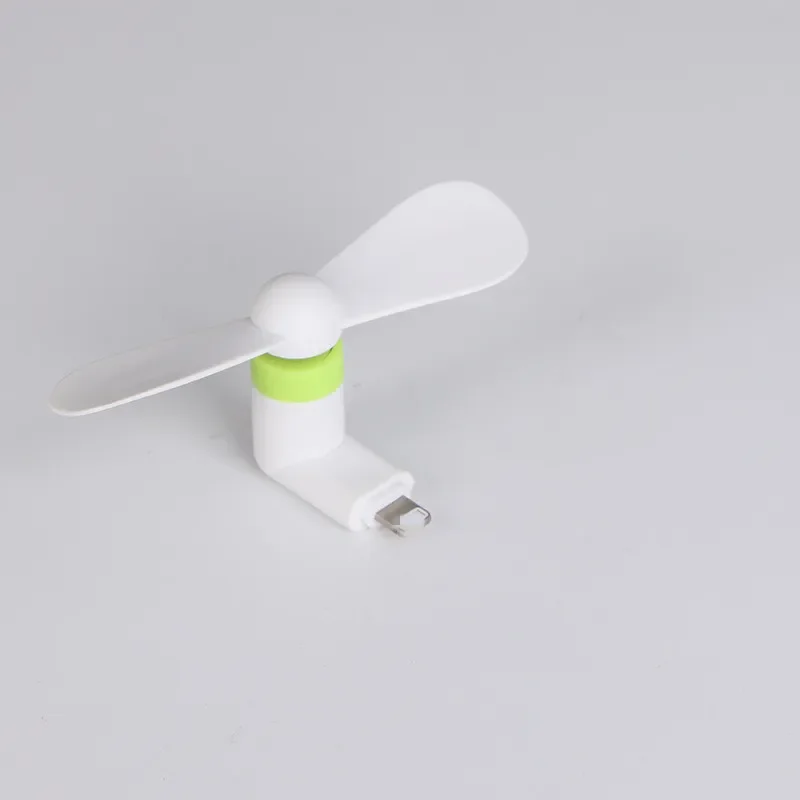 Dispositivo di raffreddamento  - Phone Cooling Fan recensione e prezzo